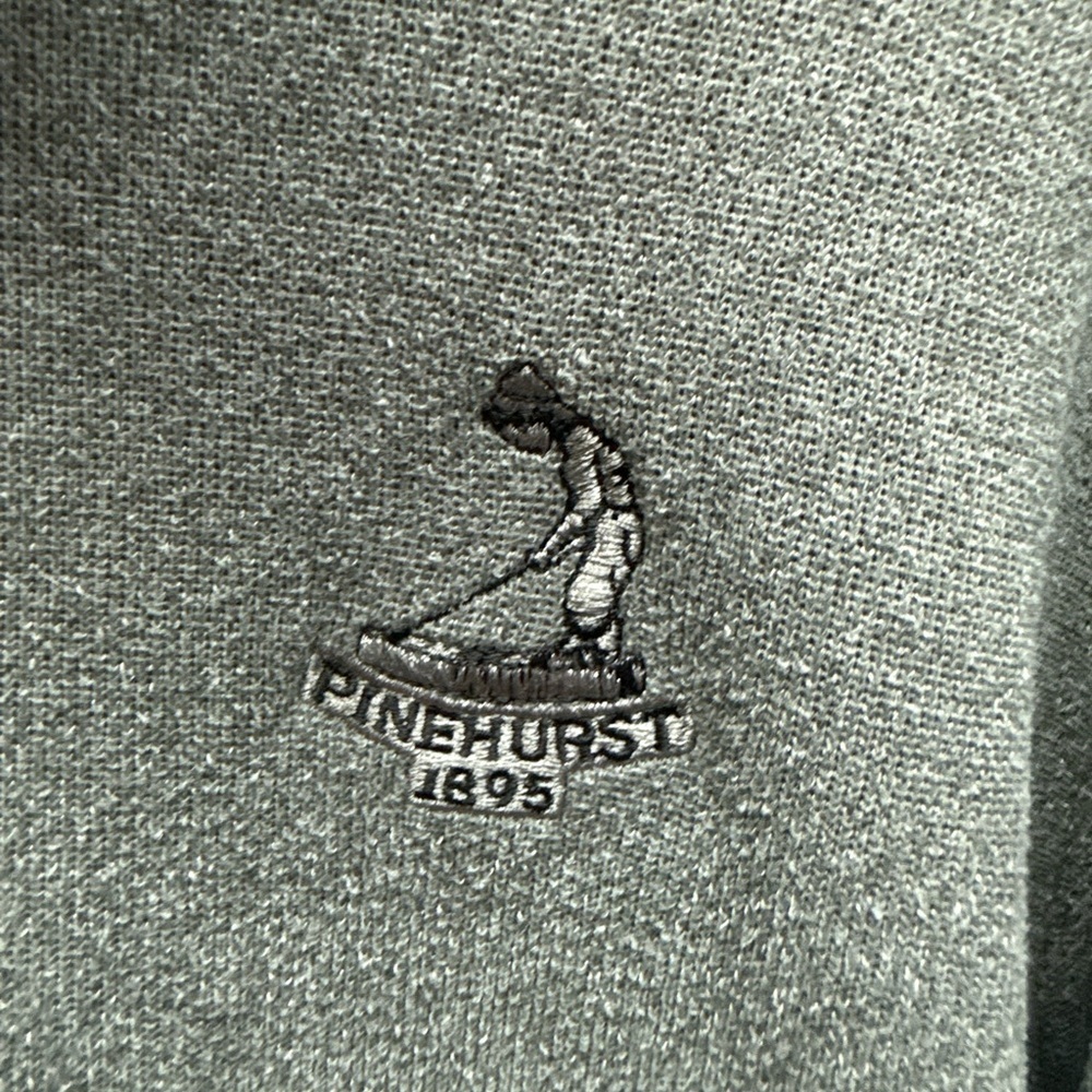 Under Armour Men’s Heather Gray Quarter-Zip Pullover (Pinehurst GC) - Picture 2 of 4